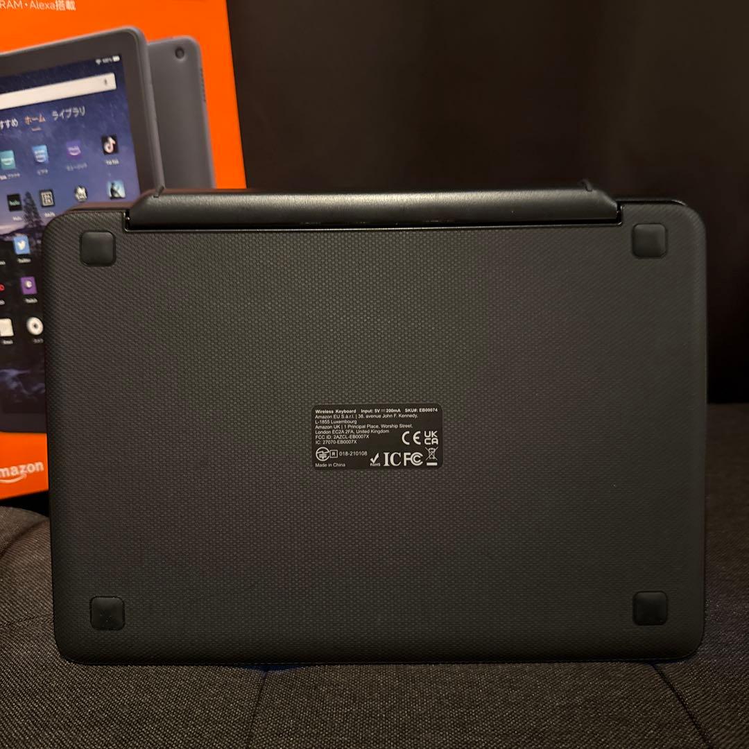 Fire HD 10 Plus (第11世代) キーボード付き