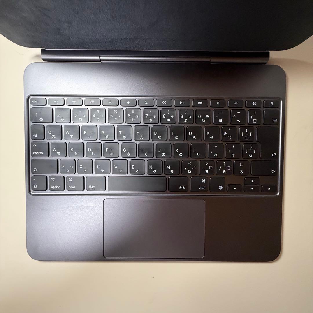 Apple iPad Magic Keyboard M4 M5 13インチ