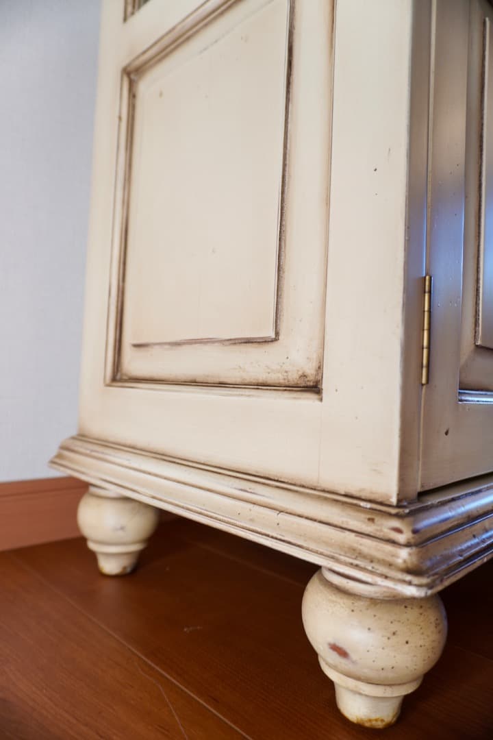 old maison ヴィンテージ ガラスキャビネット フレンチシャビー