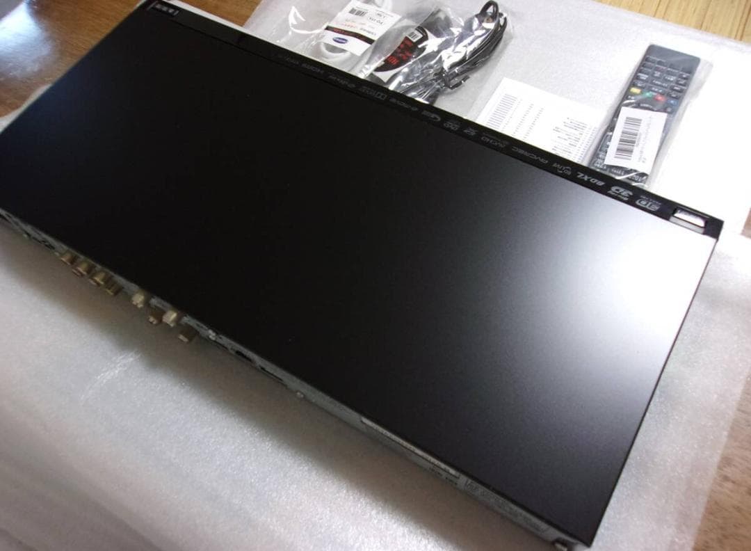 動作品/HDD2TB増量パナソニック ブルーレイレコーダーDMR-BWT530②