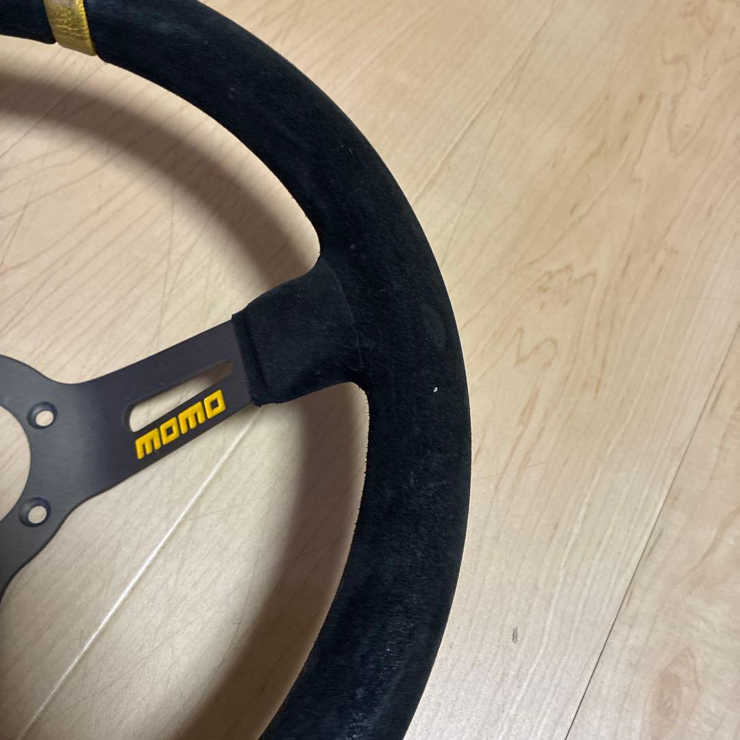 MOMO ステアリング ブラック/黄色330mm ドリフト　33パイ