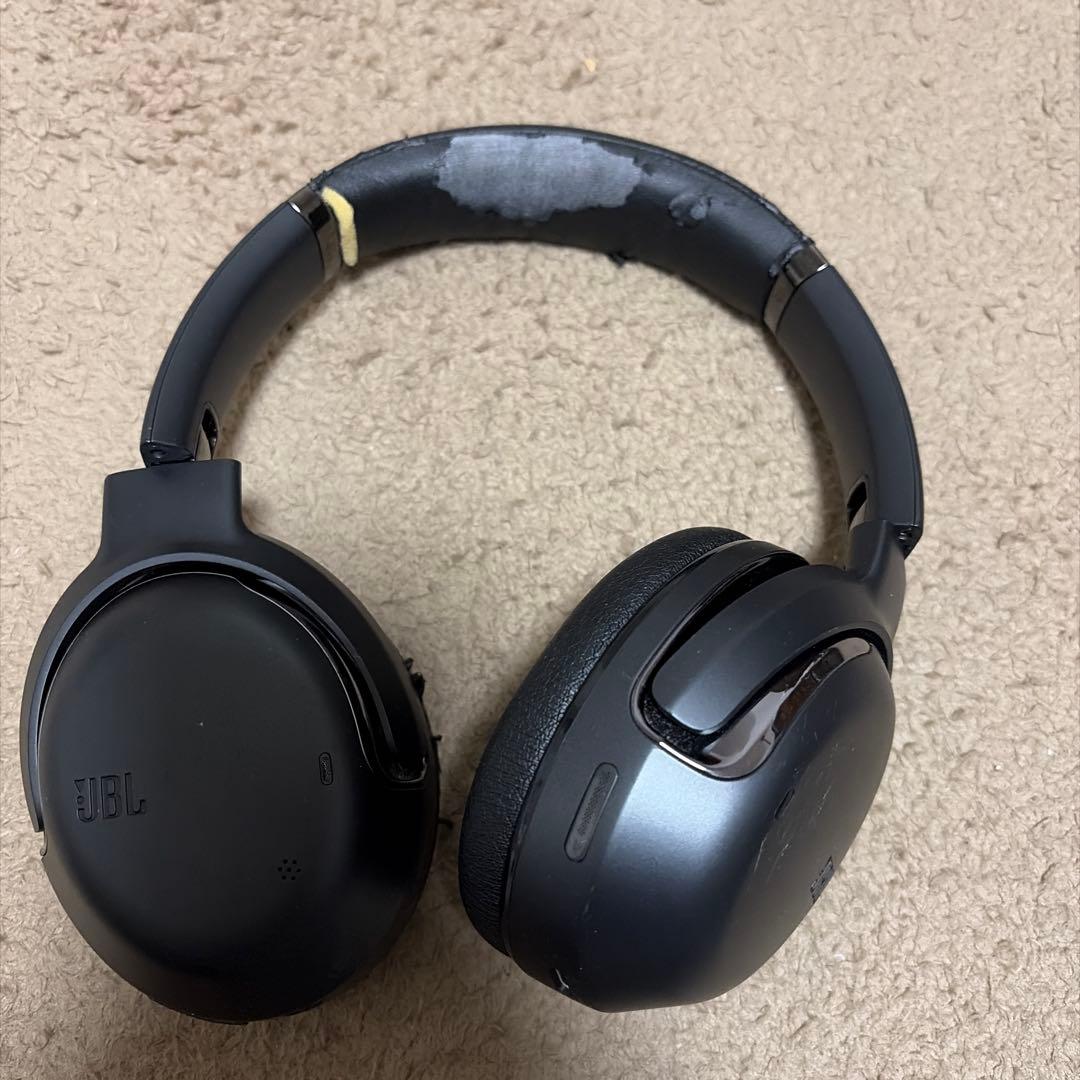 JBL TOUR ONE M2 使用感あり