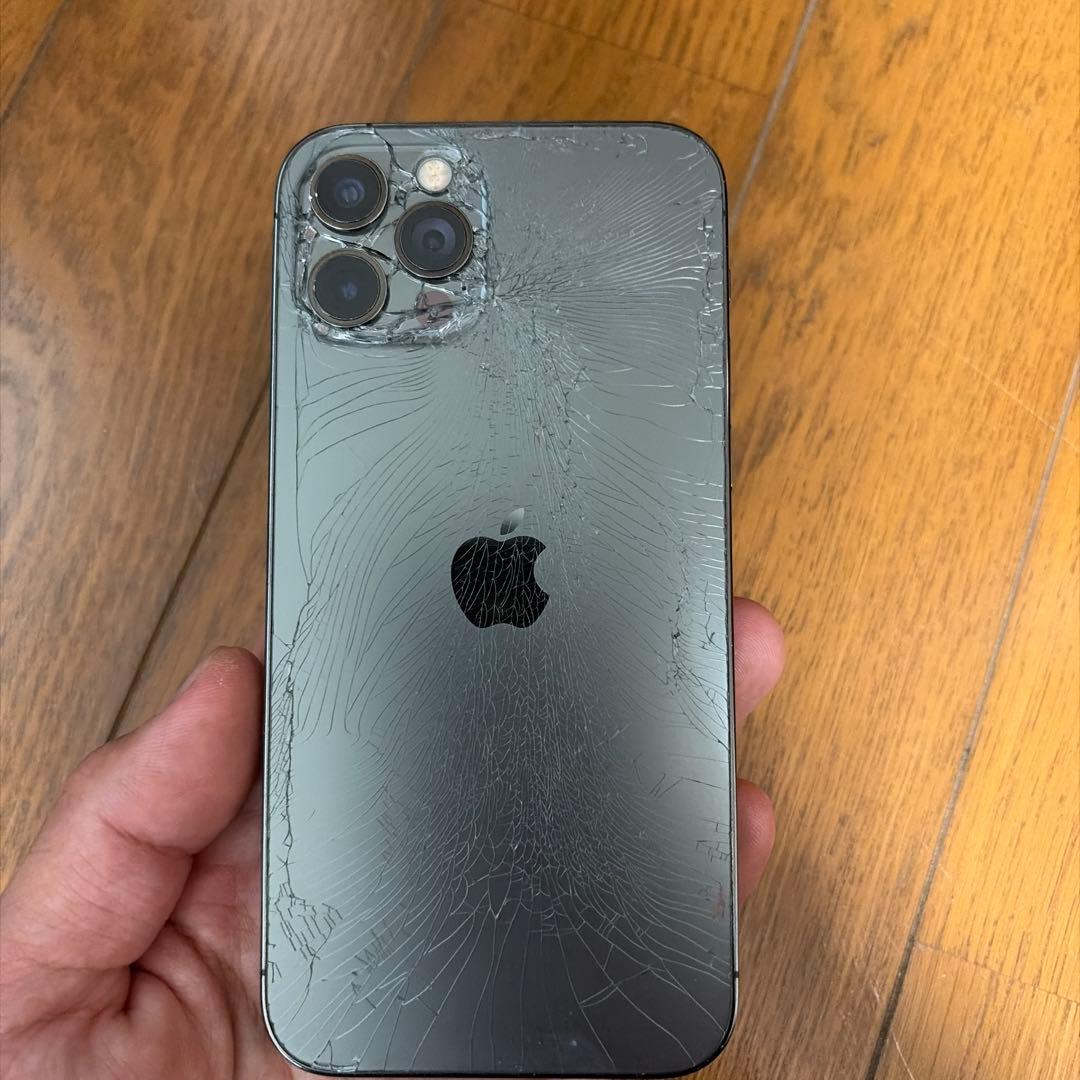 iPhone 12 Pro 128GB グラファイト