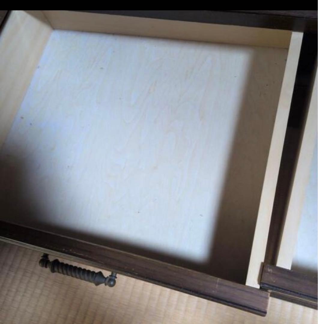 【配送可能地域要確認】　アンティーク風　本棚　ガラス戸付き　キャビネット