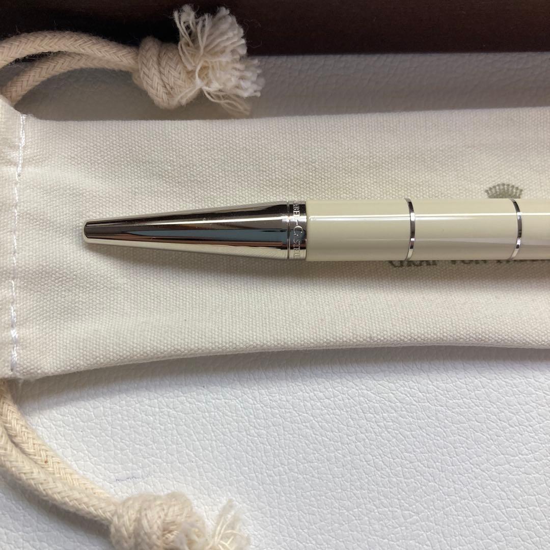 GRAF VON FABER-CASTELL ボールペン