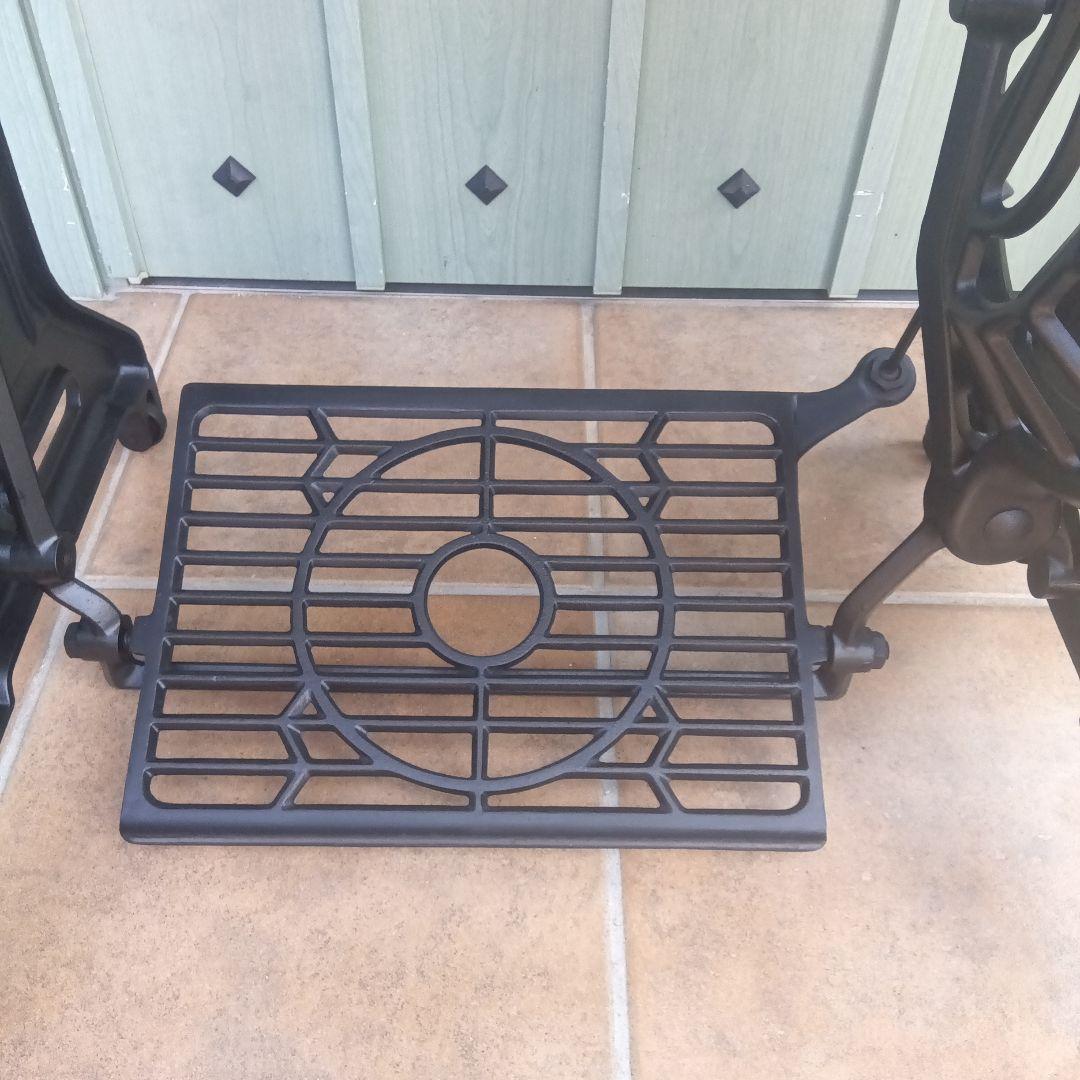 足踏みミシンテーブル　ジャノメ　JANOME