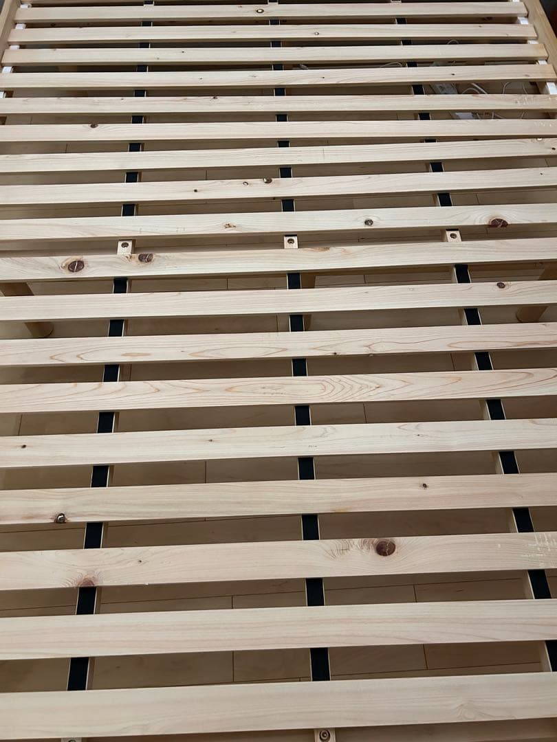 ニトリ NITORI ダブル 脚付きヘッドレス すのこ ベッドフレーム 140