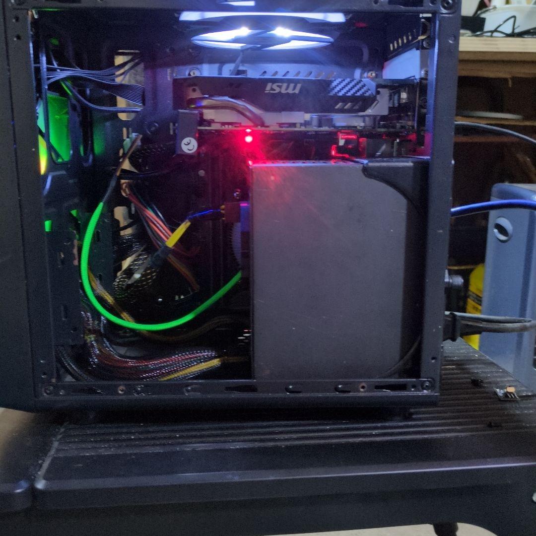 Asus ミニタワーPC