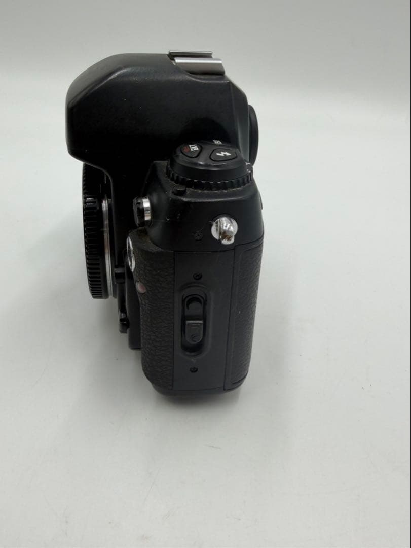 Nikon F100 一眼レフ フィルムカメラ ニコン ボディ