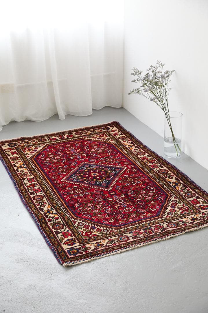 ヴィンテージラグ　ペルシャ絨毯　トライバルラグ（157×105cm）赤　青　黃