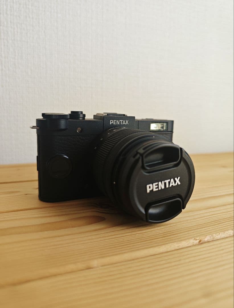 【極美品】PENTAX Q-S1 BK レンズキット 箱付き完品 レンズガード付