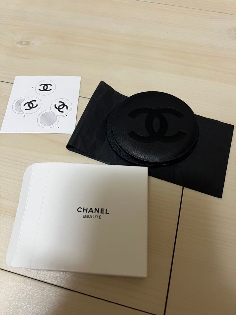シャネル　CHANEL ミラー　超レア　ノベルティ　手鏡　限定