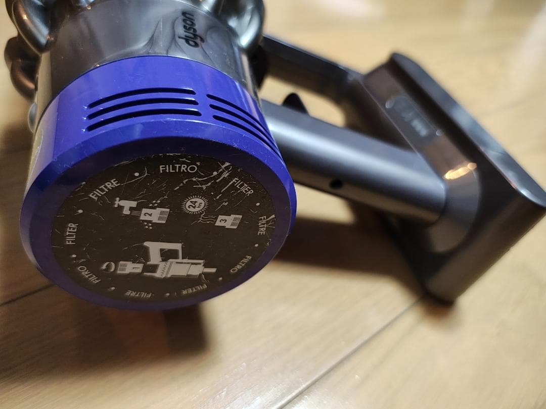 ダイソン★コードレス掃除機★V10本体★ＳV12★バッテリー新品と同等★4