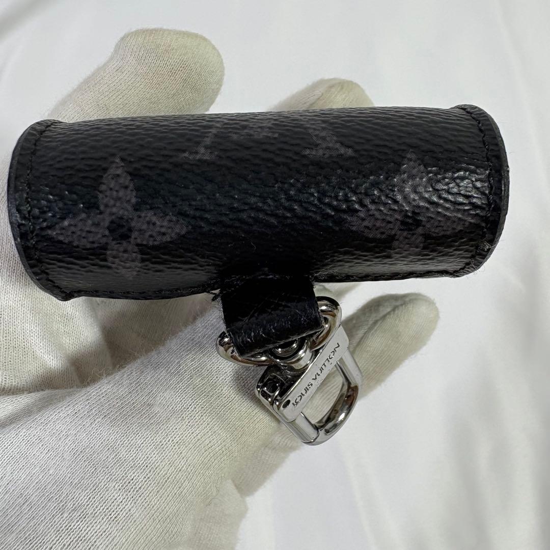 ルイヴィトン　AirPods Proケース　モノグラム エクリプス　レザー　黒