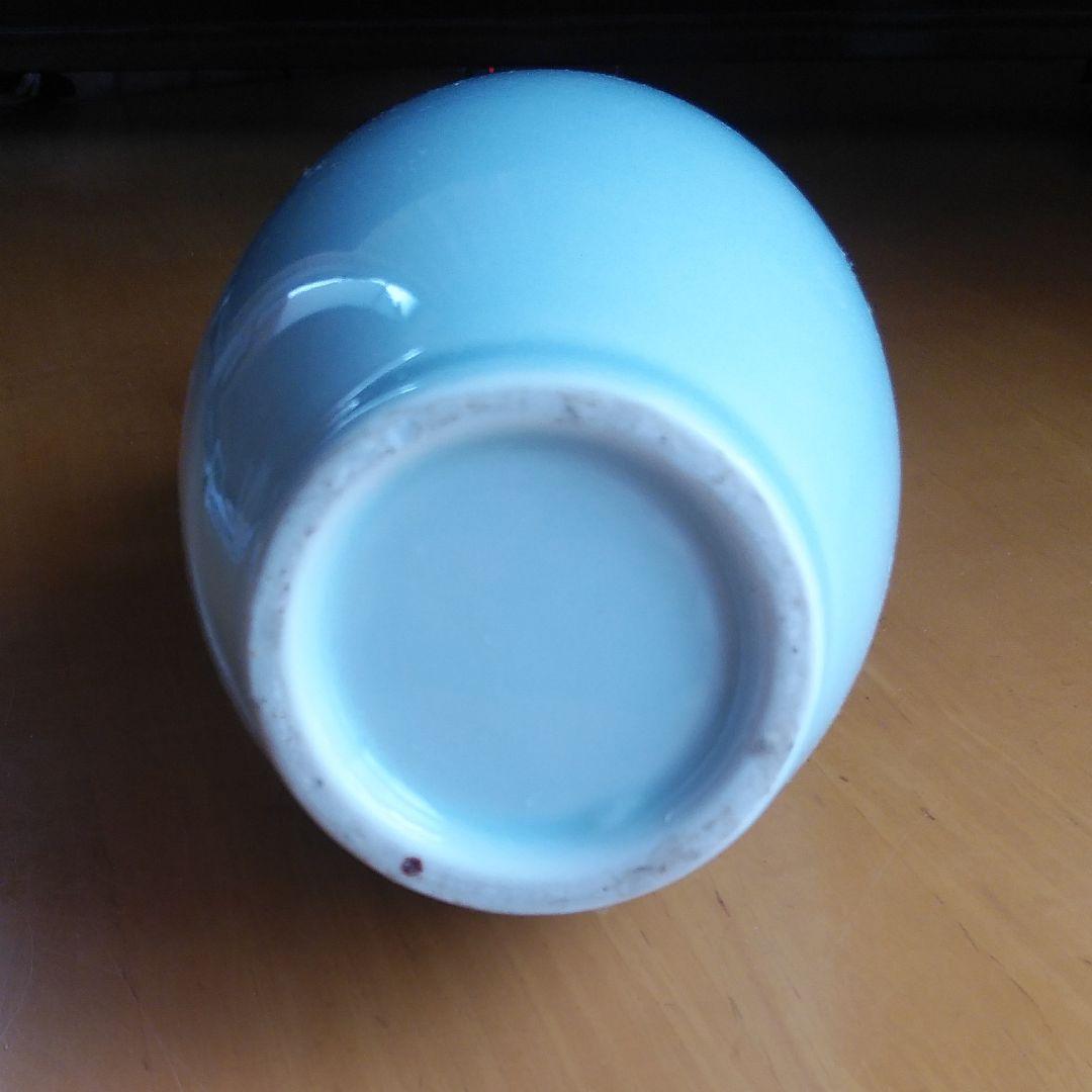 青磁　花瓶