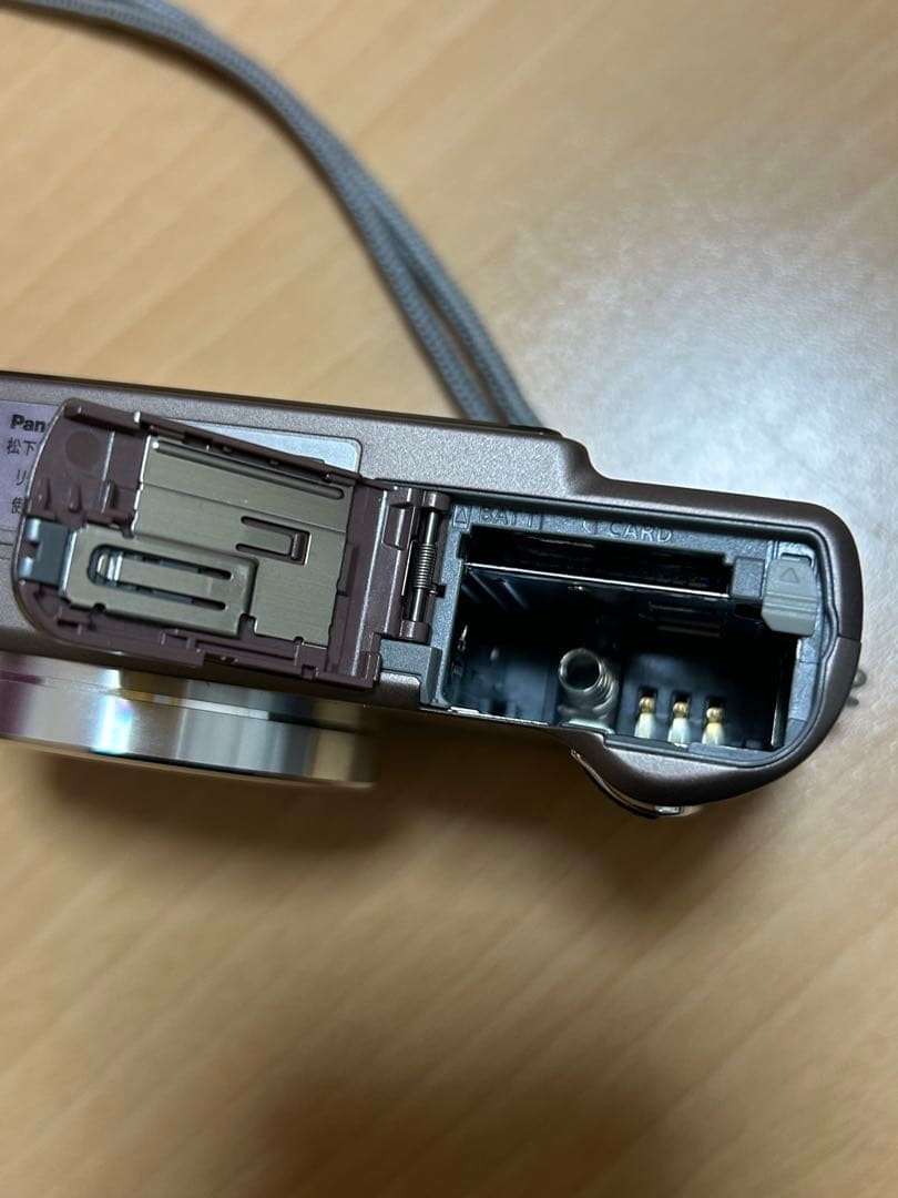 CASIO EXLIM Panasonic LUMIX デジカメ2点