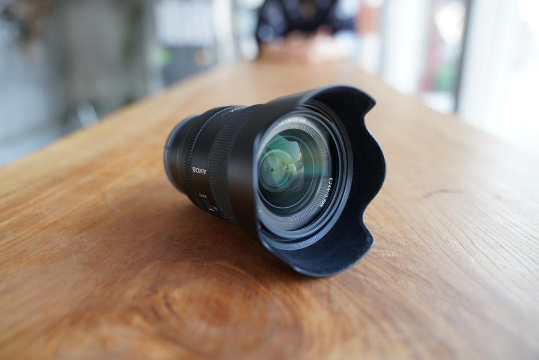 【美品・おまけ付き】カメラ ソニー 一眼レフ SONY FE 24mm F1.4