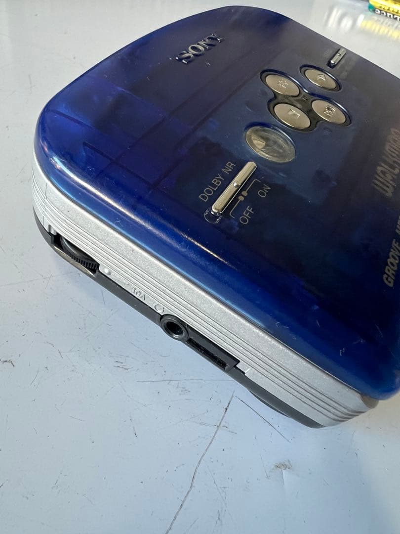 ソニーカセットウォークマン sony WM-FK2 本体のみ