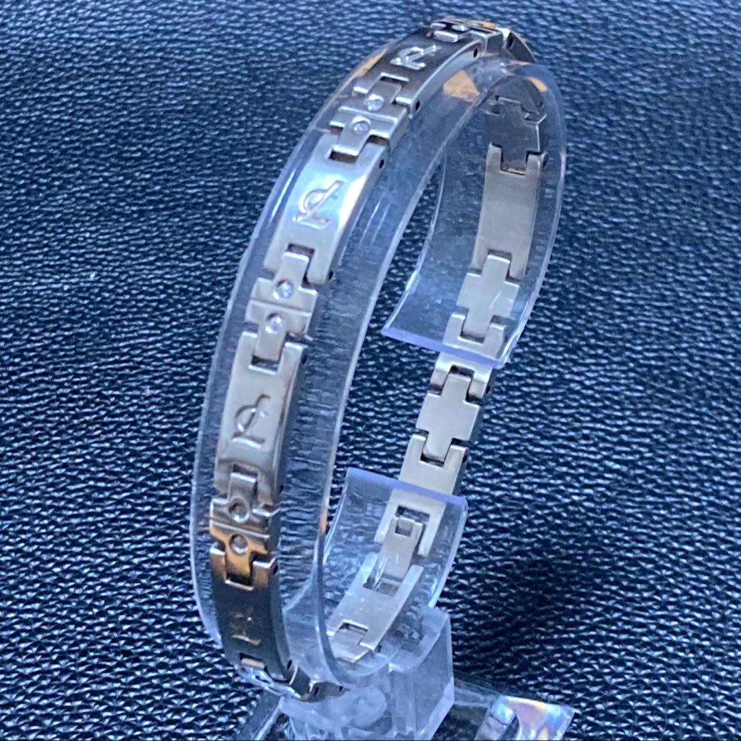 プチシルマのジュエリーコレクション ハンドレッドシルマ クロスクロスLedaレダ