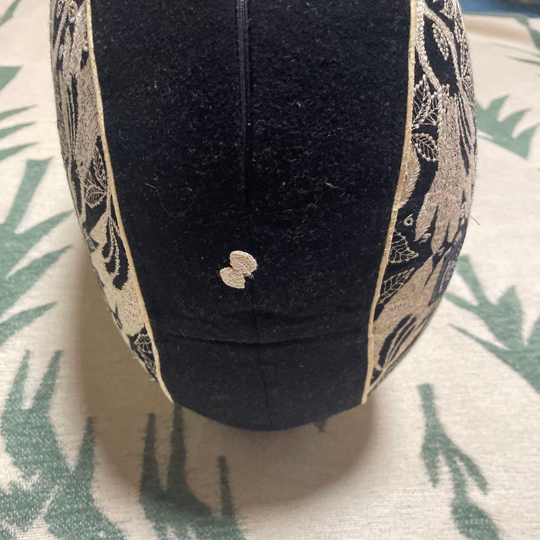 大幅値下げ　ミナペルホネン　エッグクッション　carnival ブラック