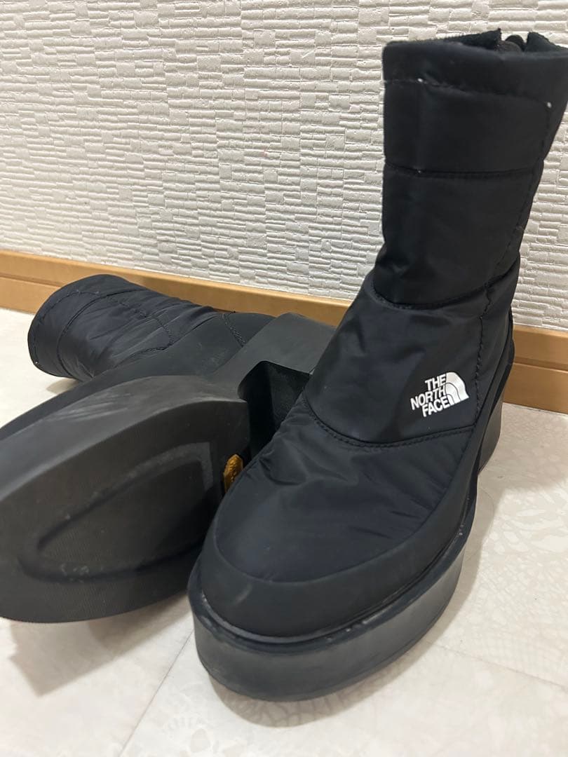THE NORTH FACE カルミアヌプシ厚底ショートブーツ ブラック