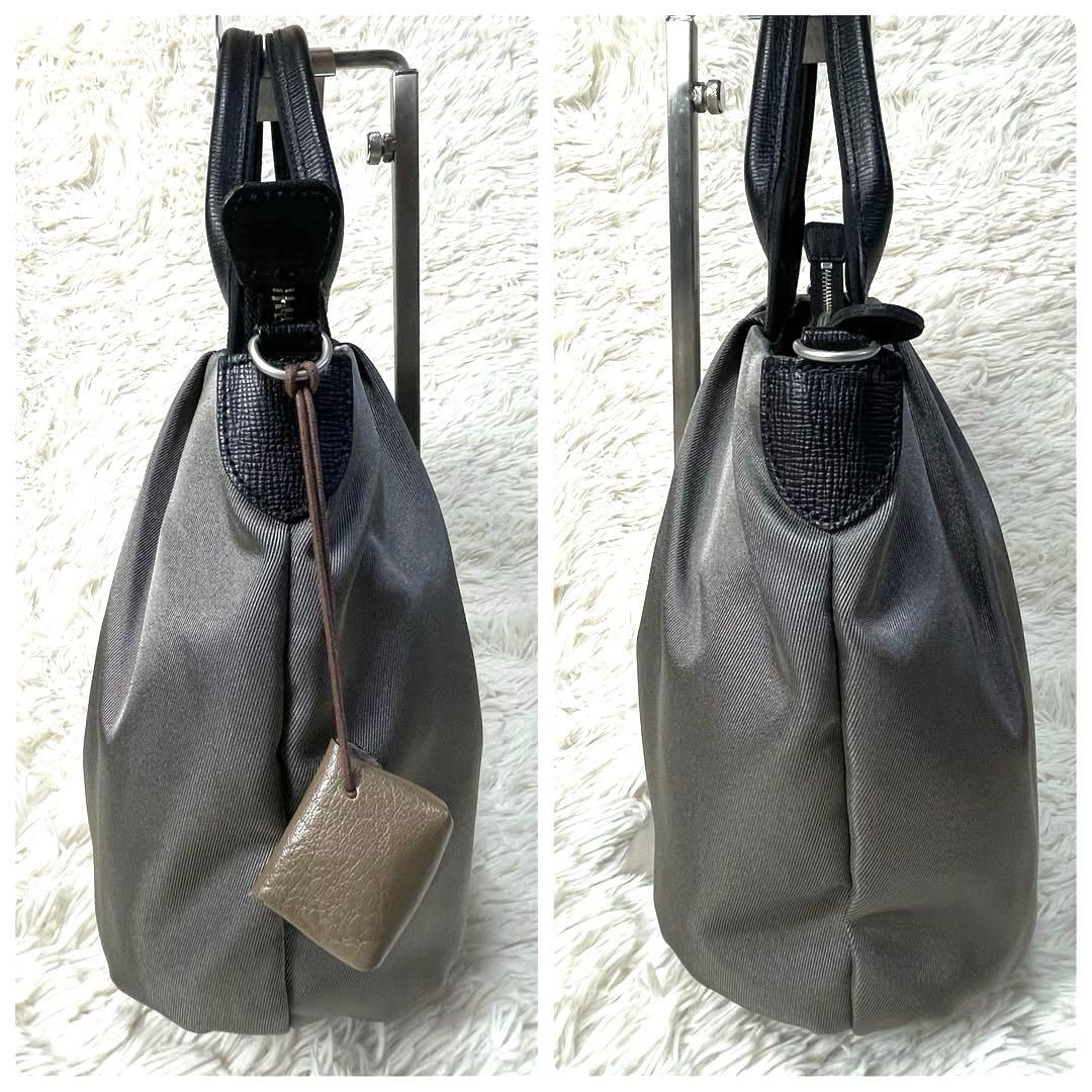 【未使用品】 IBIZA 2wayショルダーバッグ グレー ポンパ　チャーム付き