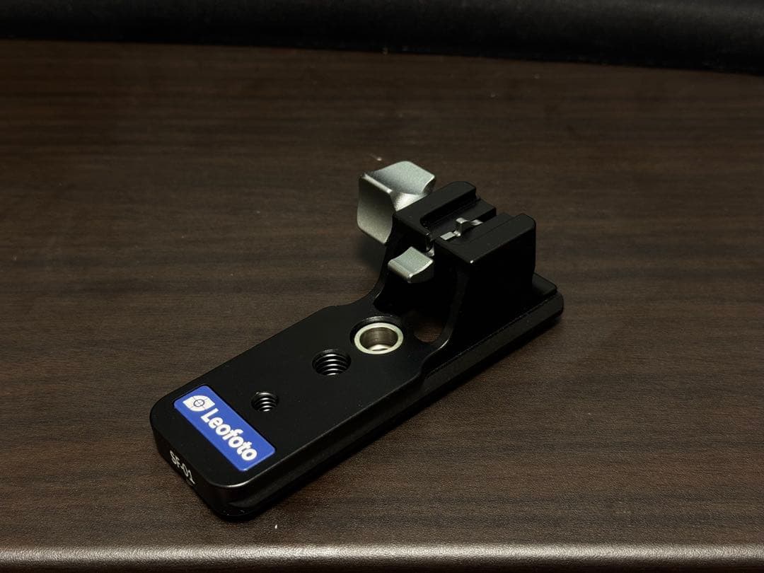 Leofoto SF-01 レンズフット