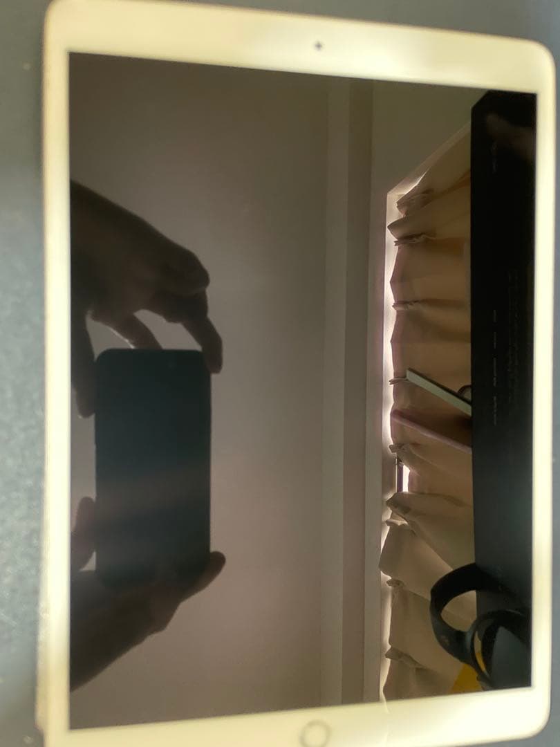 iPad Air第3世代　６４GB