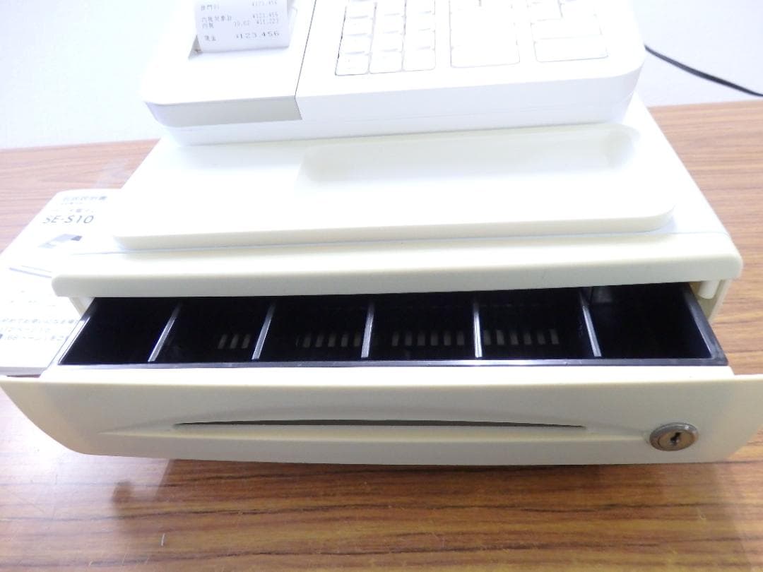 CASIO SE-S10 電子レジスター ホワイト 8部門　250926