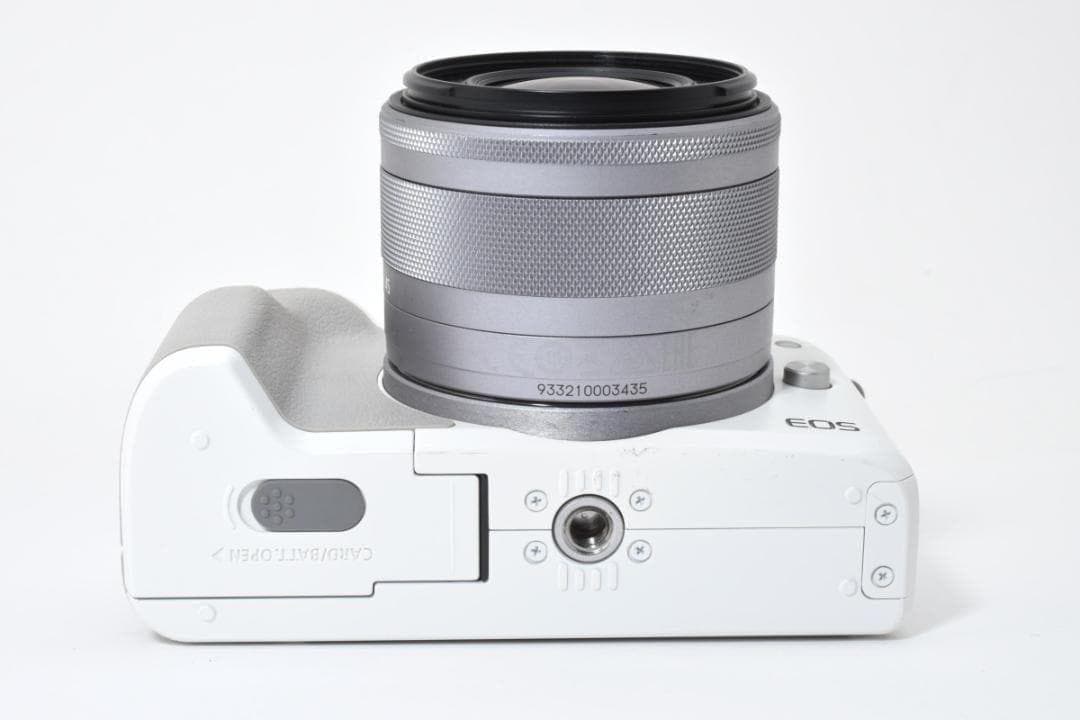 デジタルカメラ CANON EOS KISS M2 EF-M 15-45mm IS STM