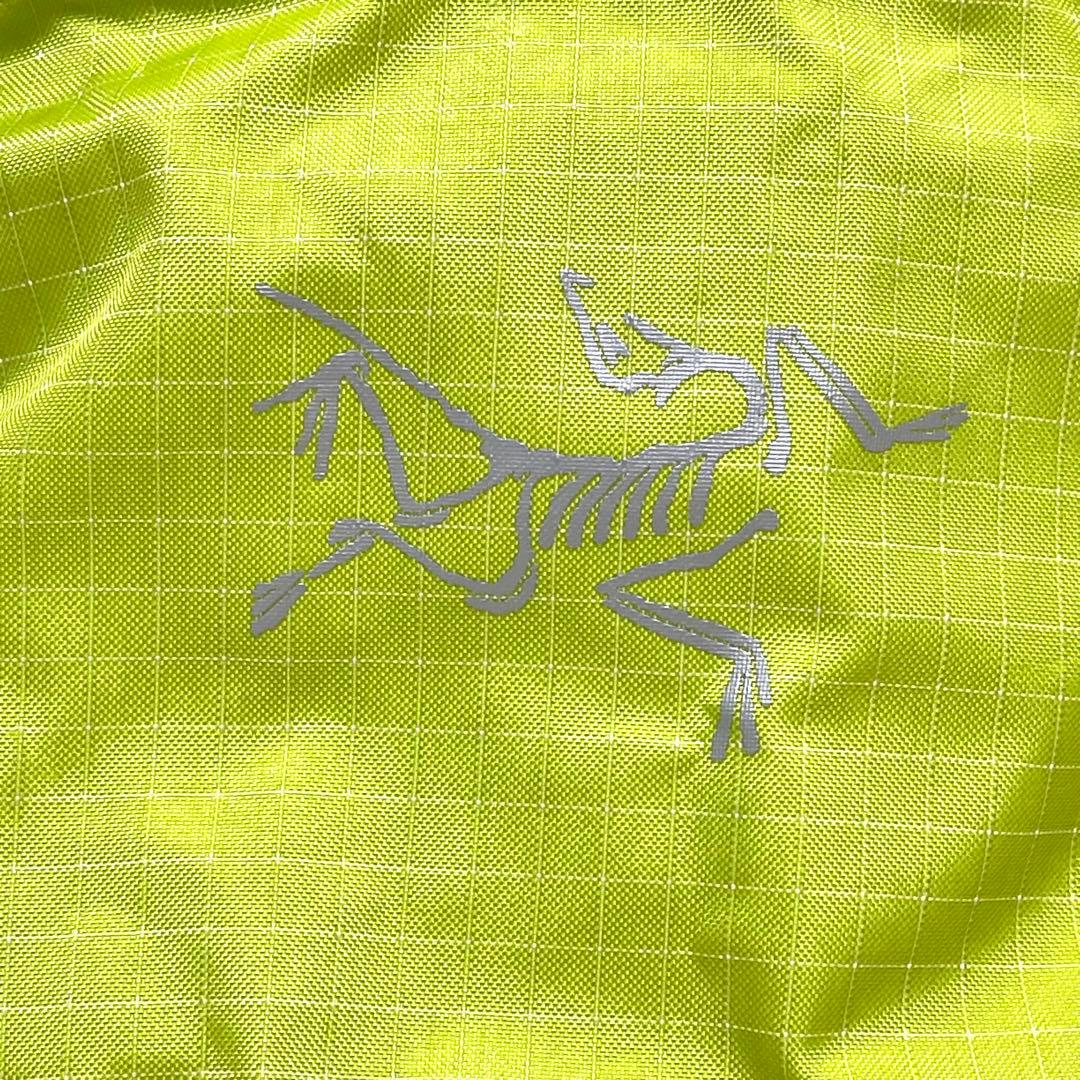 ARC’TERYX ノーバン 14 ベスト #Lampyre/Sprint