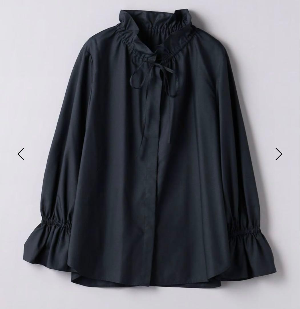 【新品未使用】UNITED ARROWS フリルカラー　フレアスリーブ　ブラウス