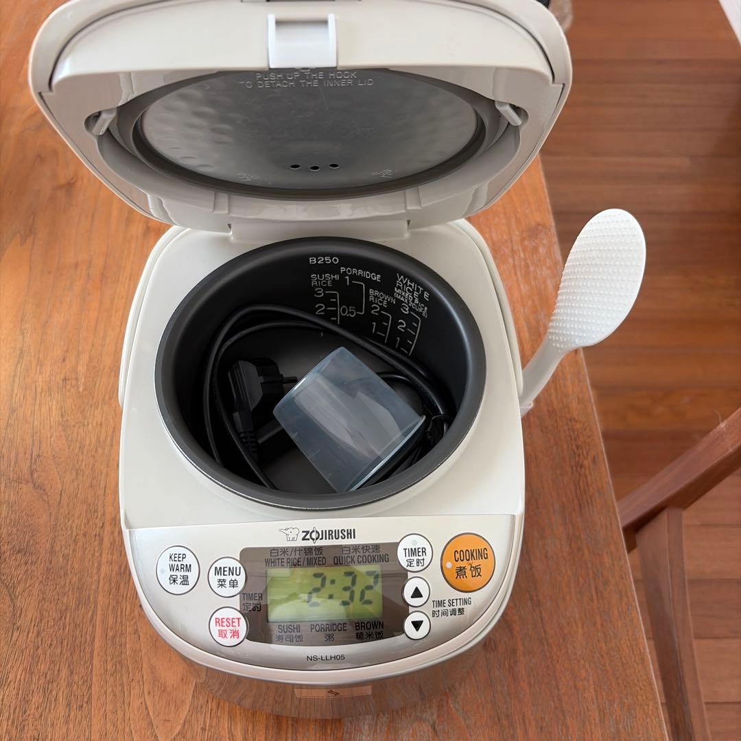 象印　Zojirushi NS-LLH05 中古