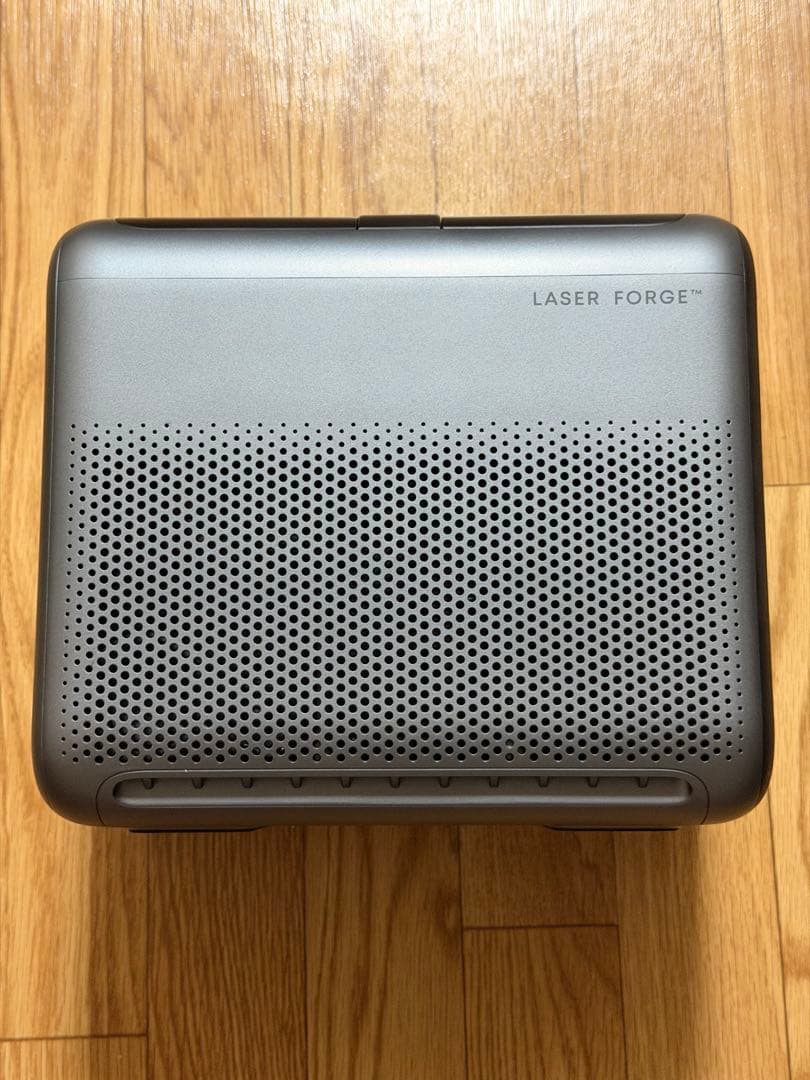 Anker Nebula X1 おまけで非純正スタンド付き