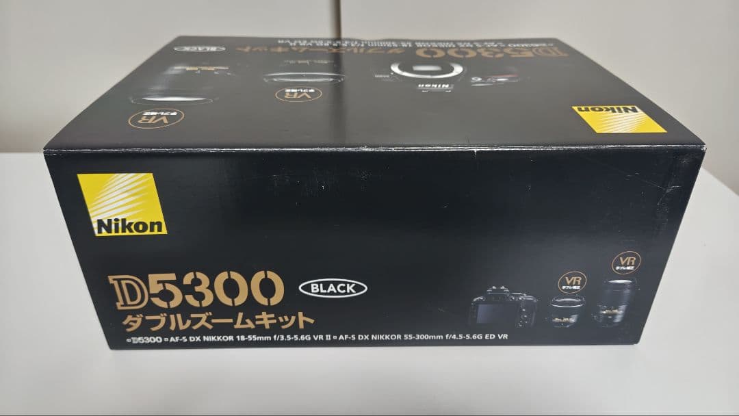 ポ*ト様 【美品】Nikon D5300 ダブルズームキット ブラック