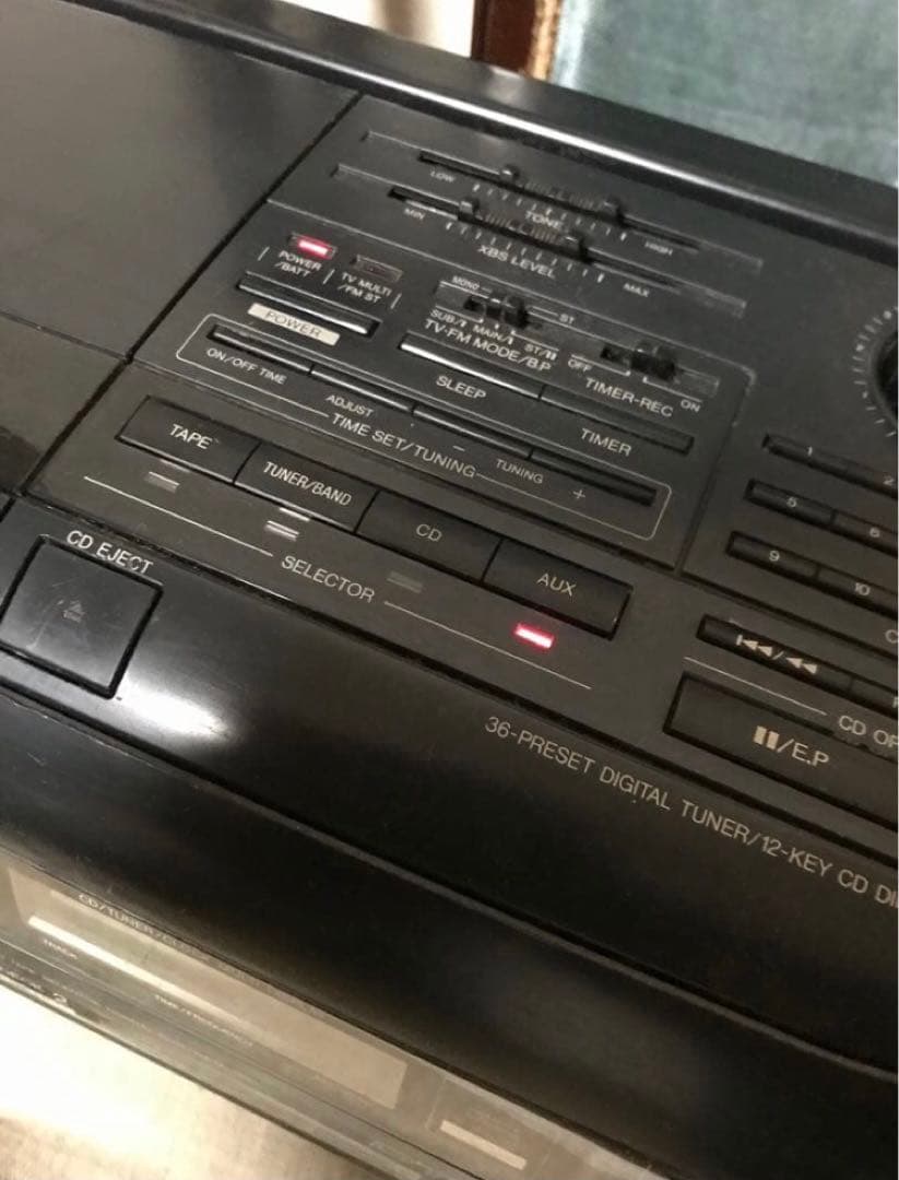 ラジカセ　Panasonic RX-DT70