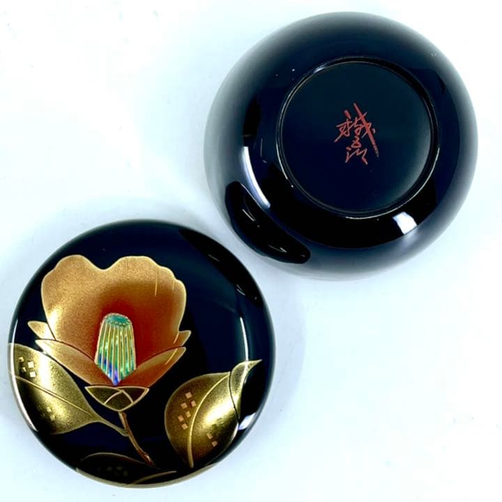 鈴谷 鐡五郎造　椿蒔絵棗