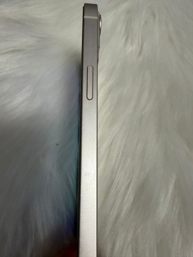 iPhone 13 128GB ホワイト 箱あり SIMフリー 初期化済み