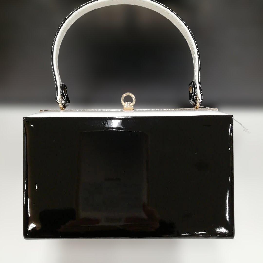 星★新品未使用☆ 振袖用成人式 卒業式　草履バッグセット黒白