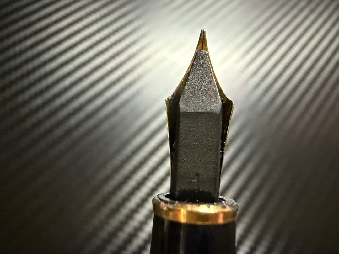 美品 エボナイト芯 モンブラン 144 ブラック 全金 F 細字 万年筆