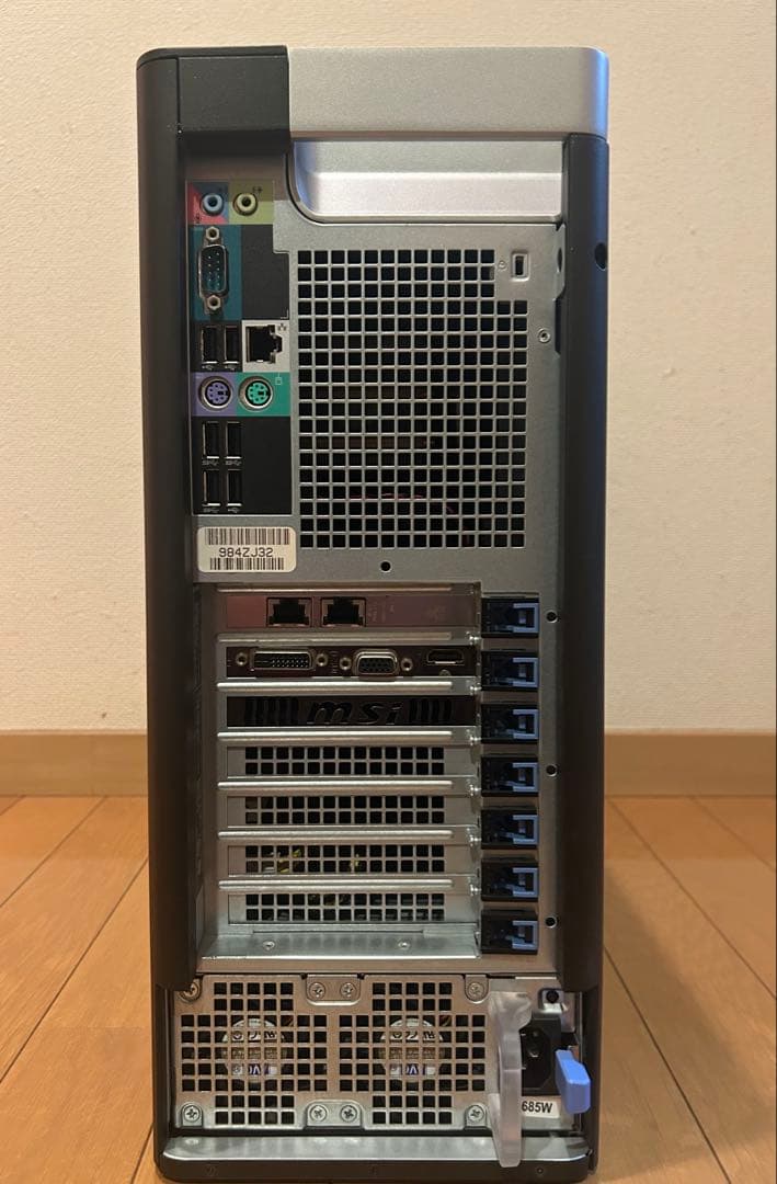 Dell Precision T5810 デスクトップPC