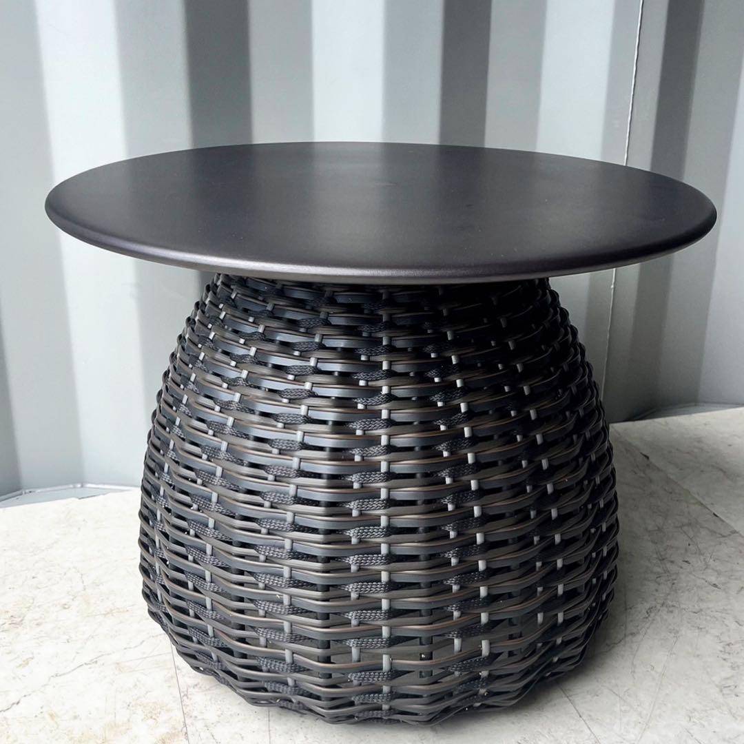 取付無料！デドン スタイリッシュモダン アウトドア可 ポルチーニサイドテーブル✨