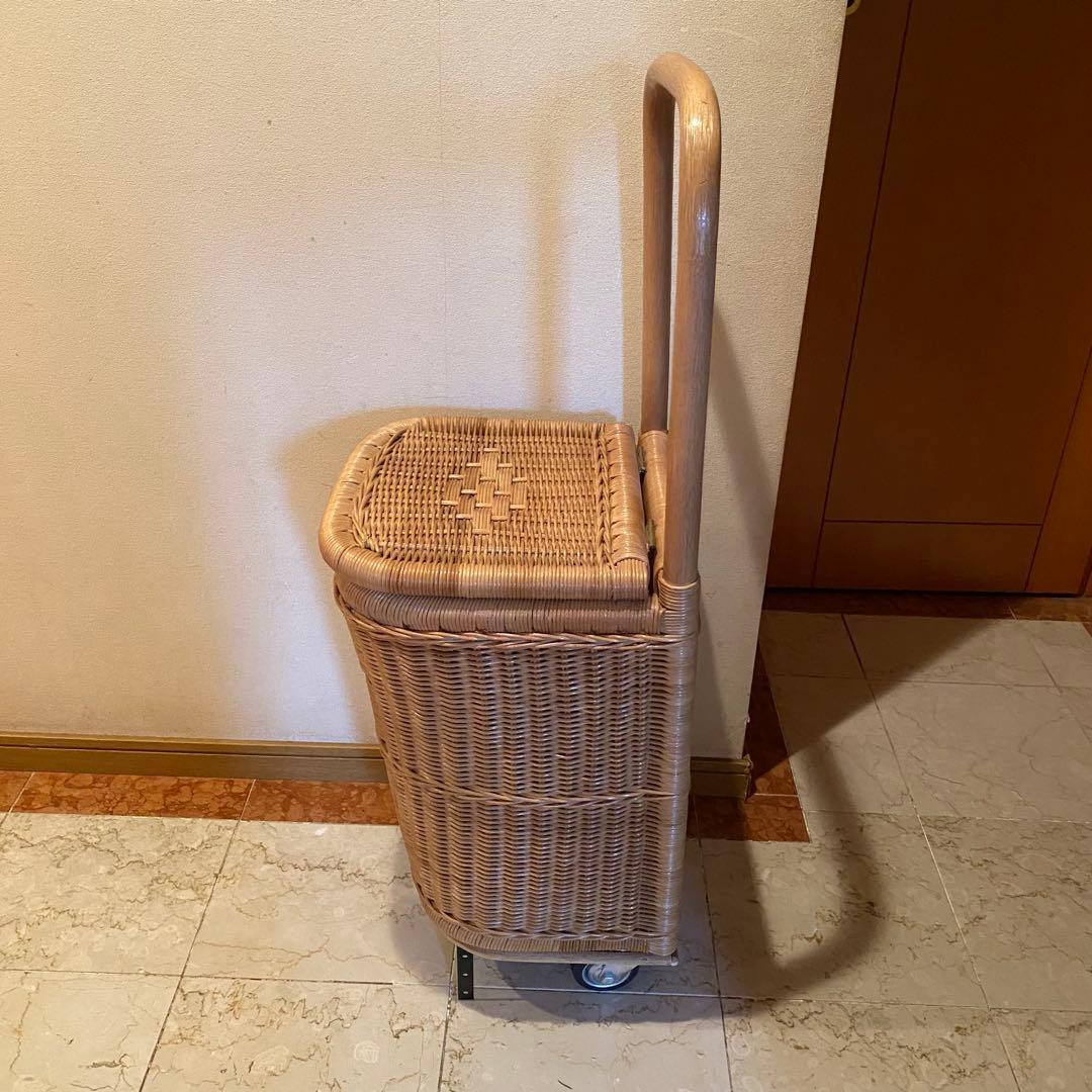 ラタン アンティーク風カート　かごキャリー(インドネシア産)