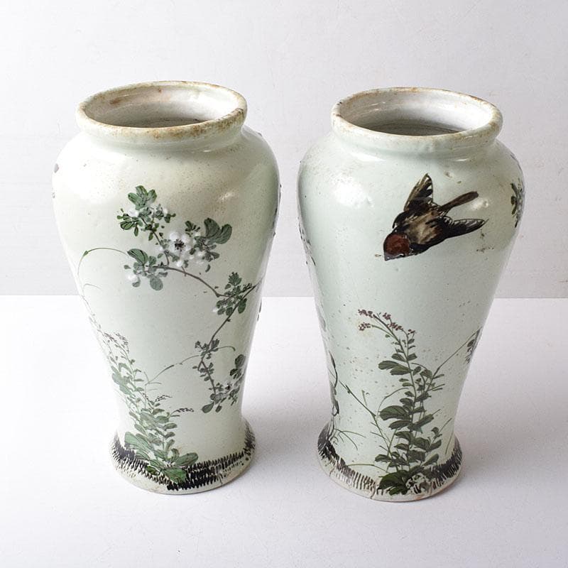 瀬戸焼　古瀬戸　青磁色絵花鳥文瓶　一対　J　R8751H