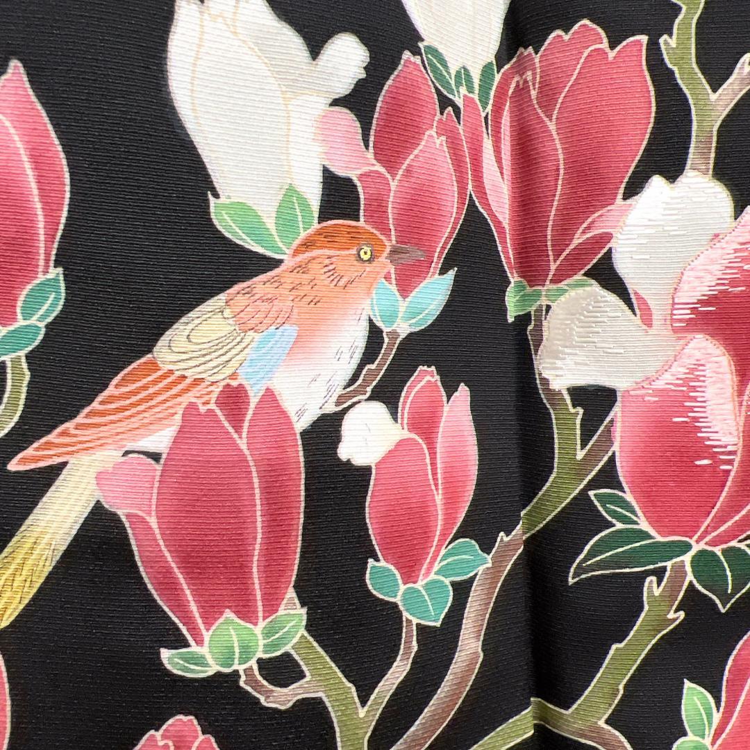 未着用　作家もの　黒留袖　刺繍　木蓮　椋鳥　五つ紋　着物　115b d ms