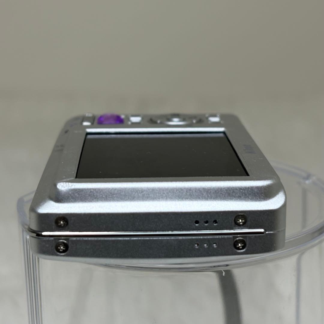 美品　Nikon カメラ　COOLPIX S200 シルバー　コンデジ　動作品