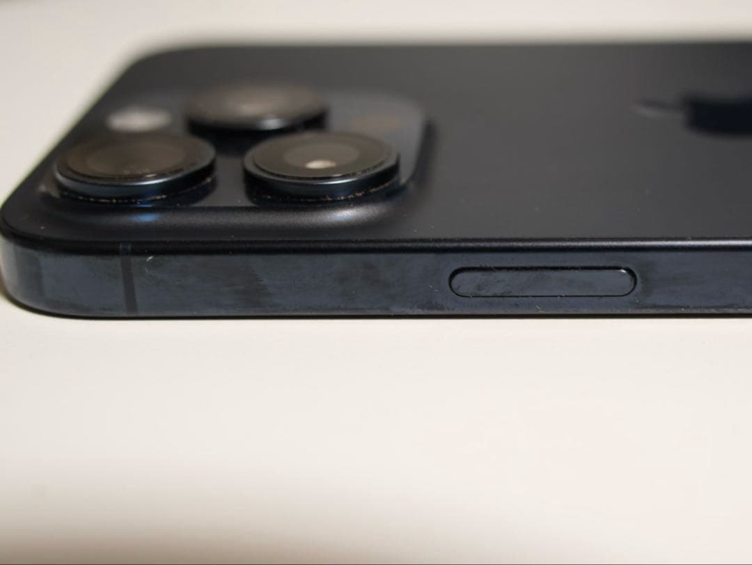 iPhone15promax 256 simフリー　箱付き