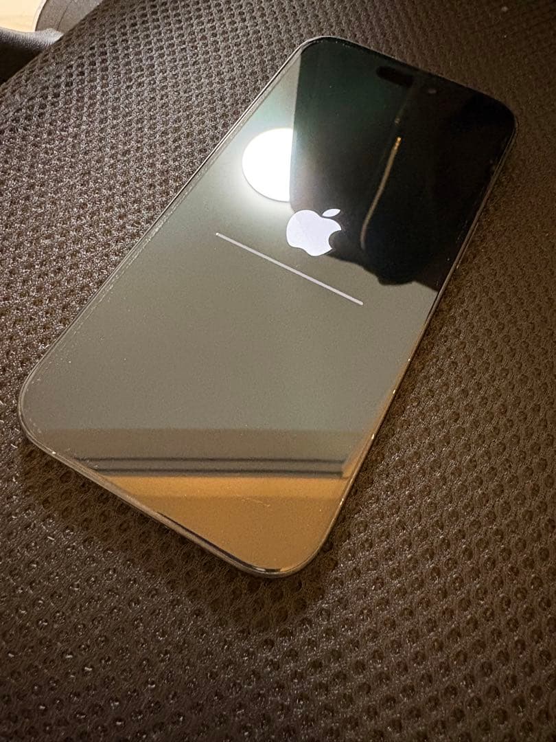 Apple iPhone 15 ブラック 256GB 本体