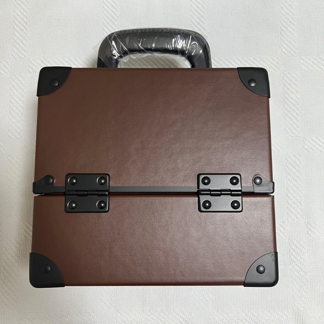 シュウウエムラ ✖️ ラメゾンドショコラ☆ コラボ　メイクボックス［新品・未使用］