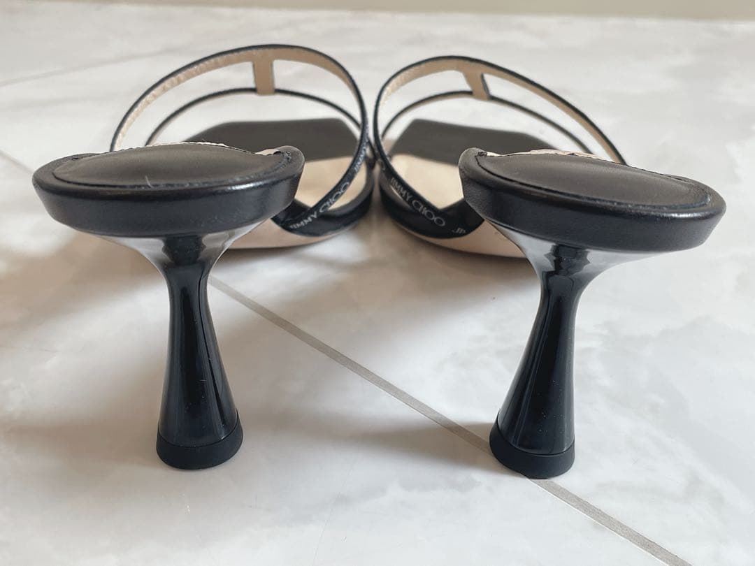 美品! JIMMY CHOO ジミーチュウ ロゴ ミュール サンダル 黒 24㎝